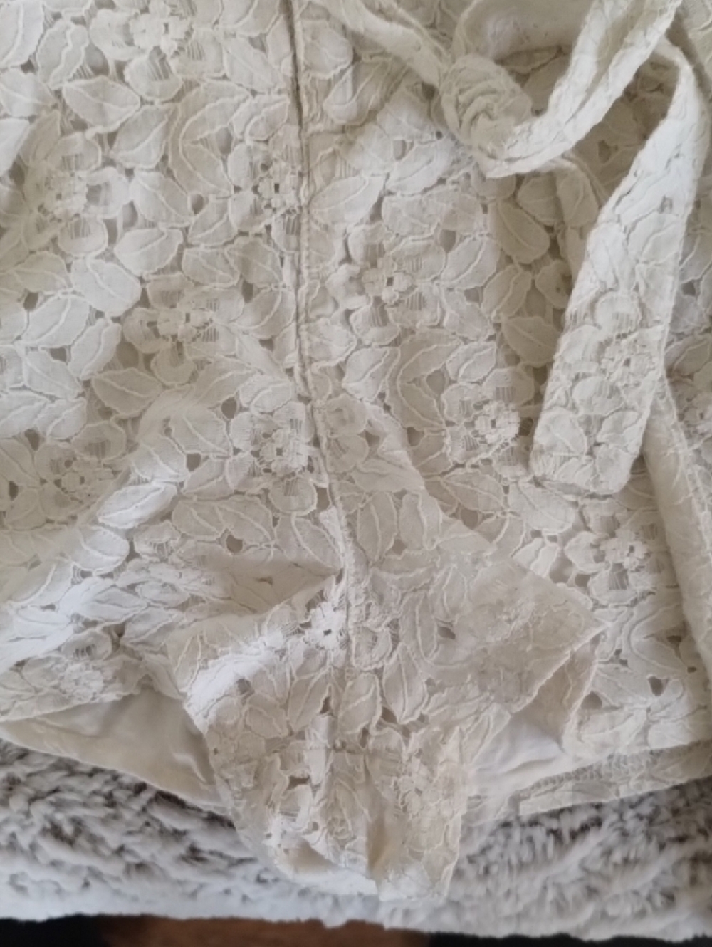 Free People Cream Lace Overlay Women's Shorts - Picture 5 of 16